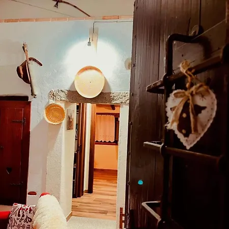 Ovostolai Semesterbostad Fonni